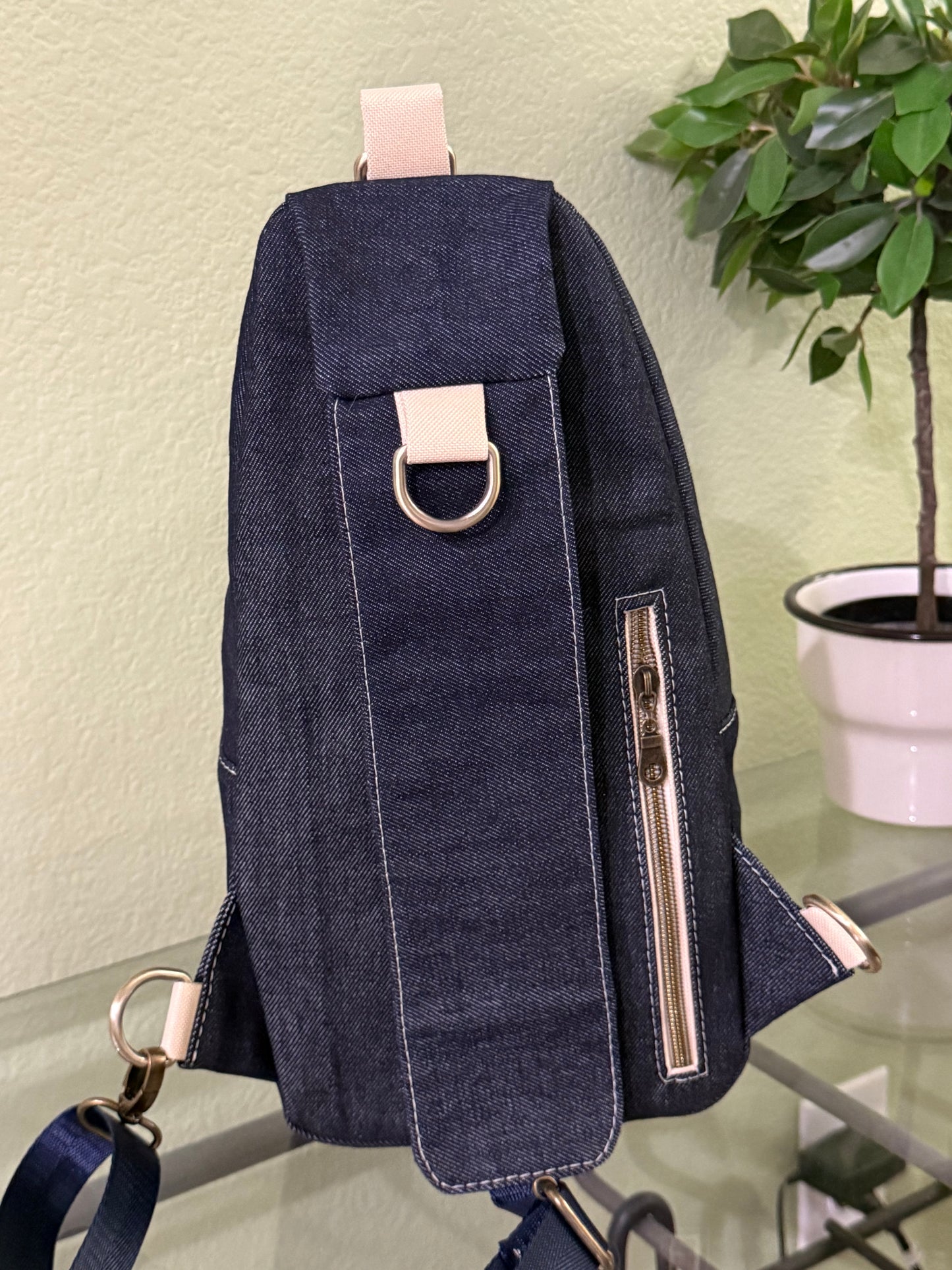 Countryside Companion Sling