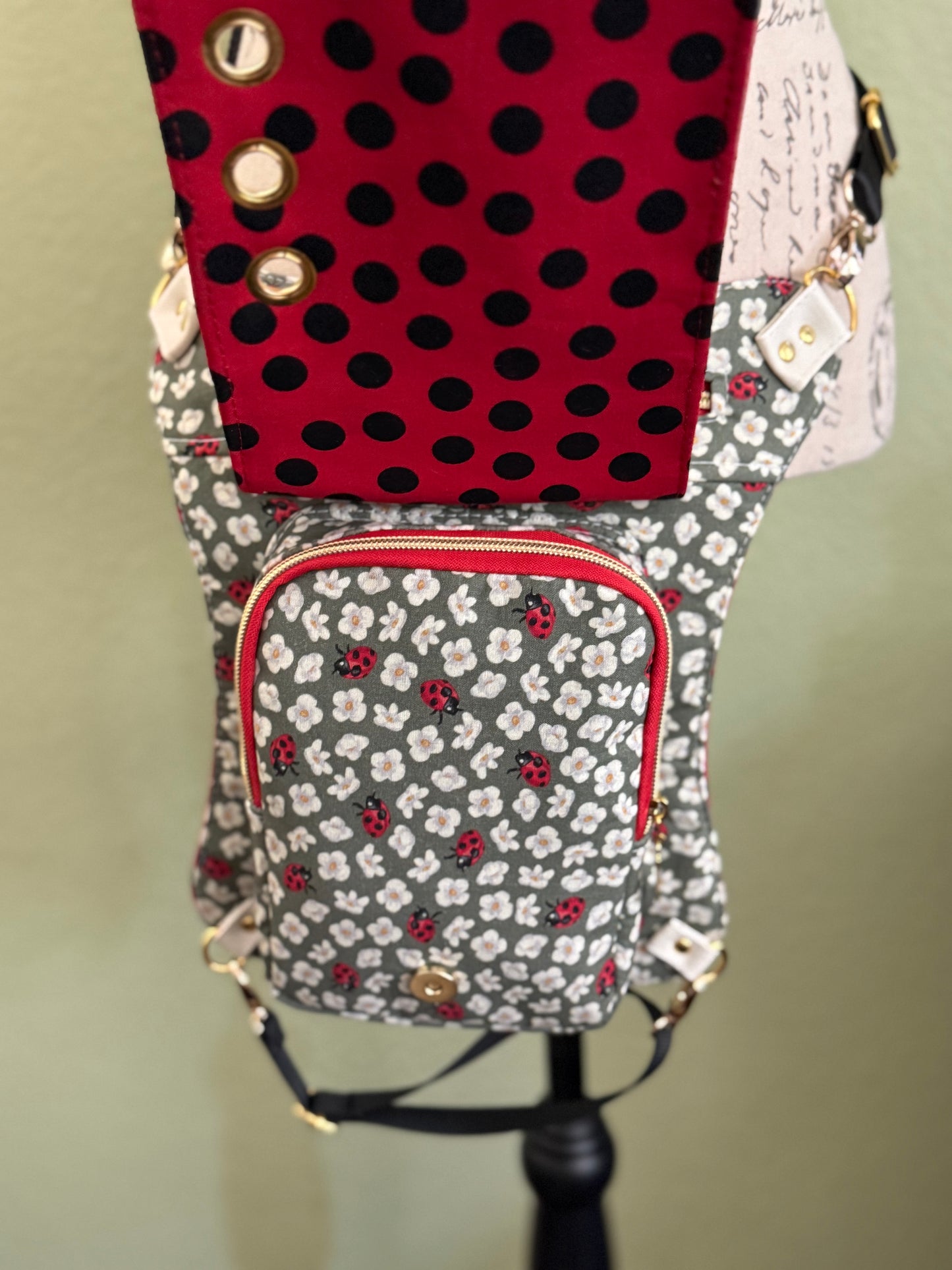 Lady Bug Garden Hip bag